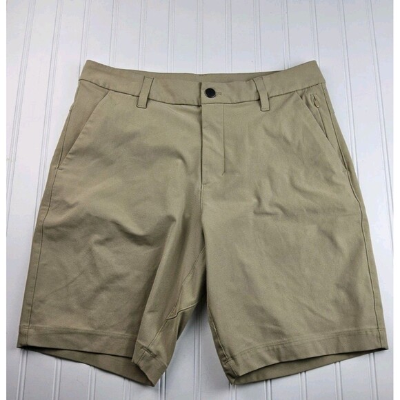 Lululemon Men's Casual Athletic Shorts Khaki Size 30